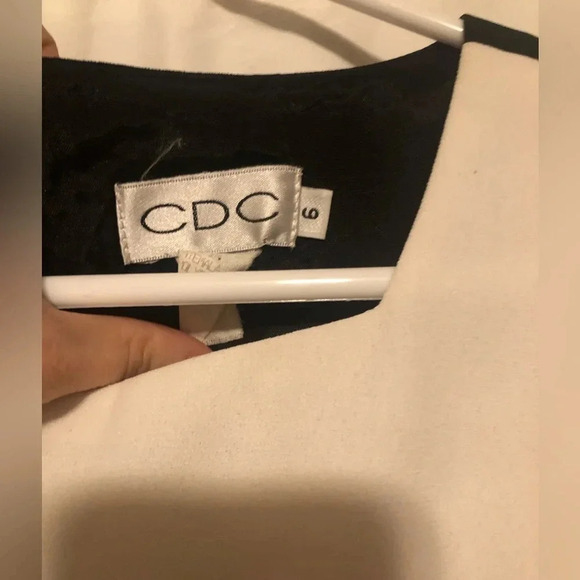 Black and white CDC dress - Picture 3 of 3